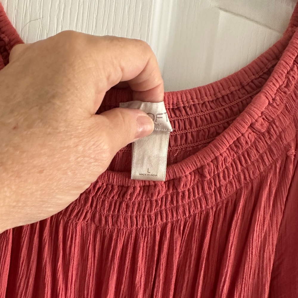 Loft Dress - Picture 4 of 4